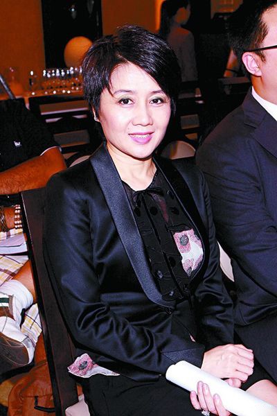梁安琪年轻照片曝光 梁安琪个人资料介绍　本文共（2925字）