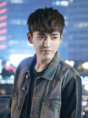 韩其原吴亦凡怎么回事,韩其原怎么认识吴亦凡的？　本文共（1149字）