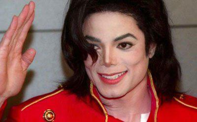 迈克杰克逊没鼻子照片,杰克逊卸妆后面相图　本文共（1039字）