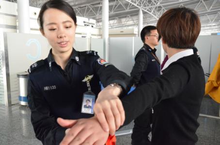 上海机场安检员工资多少钱一个月？机场安检员是什么专业的　本文共（843字）