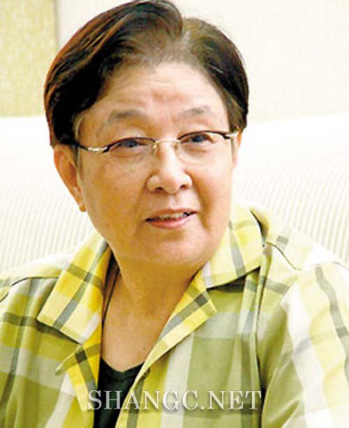 谷建芬和李谷一谁厉害？谷建芬的女儿时怎么死的　本文共（898字）