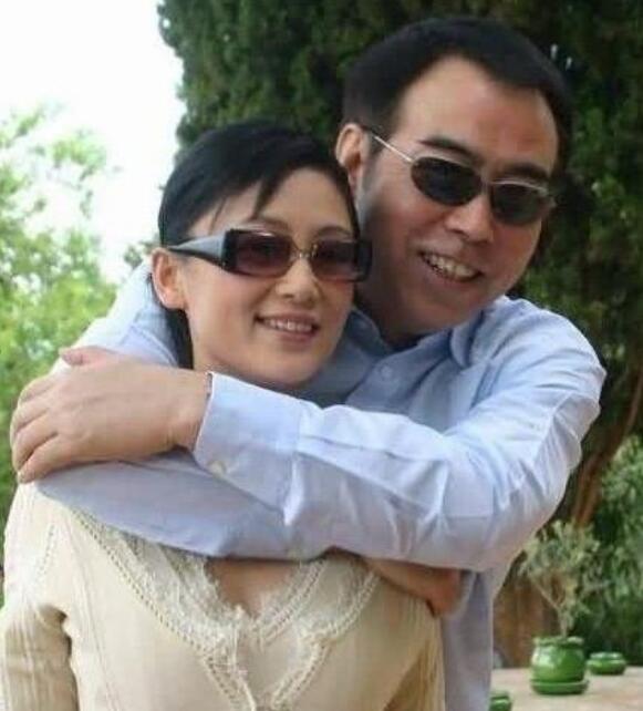 陈凯歌妻子陈红为什么变的那么老,她和陈凯歌怎么认识的？　本文共（1199字）