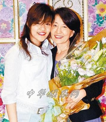 沈时华年轻时的照片组图,她的私生女是和张佩华生的吗　本文共（1137字）