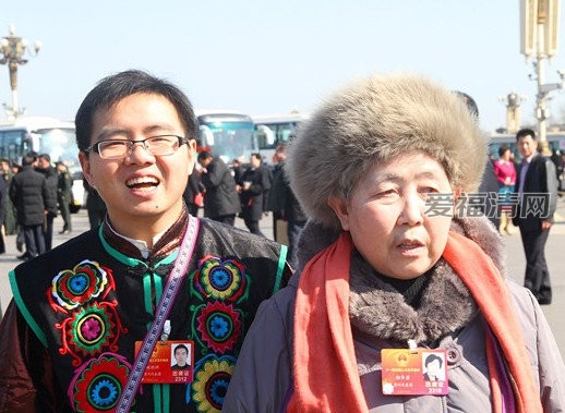 陶华碧的两个儿子简介,陶碧华的老公是谁？　本文共（802字）