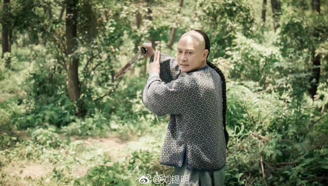 刘锡明现状如何,当年周慧敏为什么不选择刘锡明　本文共（1236字）