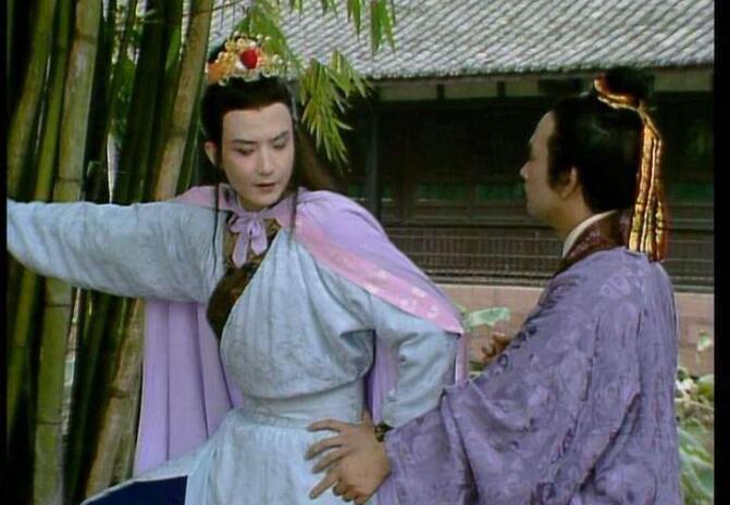 侯长荣为什么没演贾宝玉,侯长荣年轻时候的照片超帅　本文共（1307字）