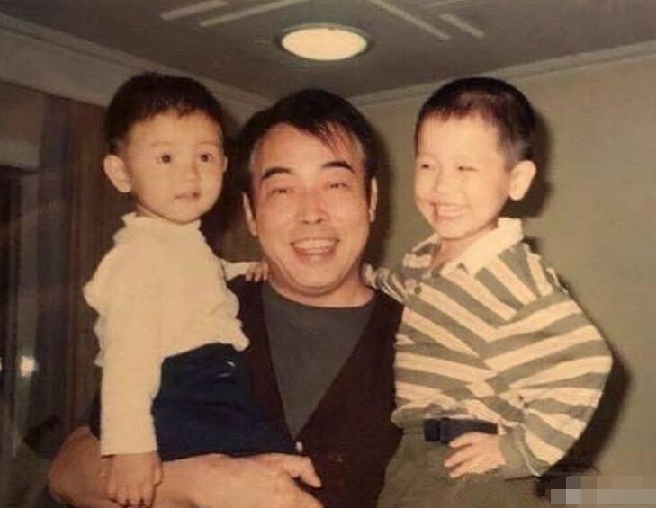 陈雨昂和陈飞宇一点也不像都是陈红生的吗,陈雨昂做什么工作　本文共（1049字）