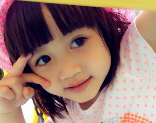 钟丽缇女儿考拉长残的照片,考拉小时候美丽照片组图　本文共（1417字）