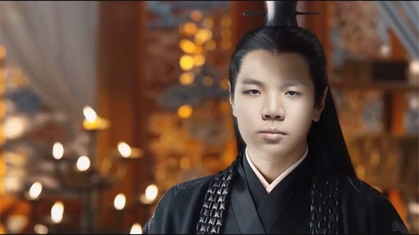 石伟豪AmazingJ为什么叫盖伦哥、古风美男,他退役了吗？　本文共（870字）