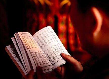 如何超度亲人亡灵？怎样知道亡灵已被超度？　本文共（829字）