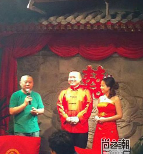 岳云鹏老婆郑敏简历,岳云鹏晒娇妻素颜照片　本文共（1230字）
