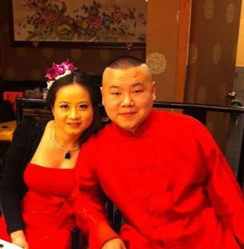 岳云鹏老婆郑敏简历,岳云鹏晒娇妻素颜照片　本文共（1230字）