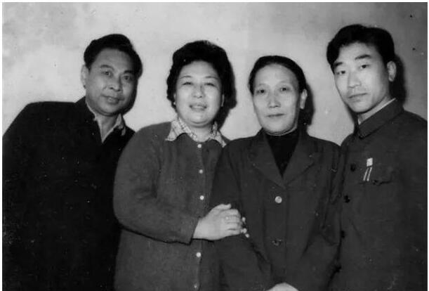 马增慧年轻时的图片,马增蕙和侯宝林有丑事还生下谢东？　本文共（1212字）