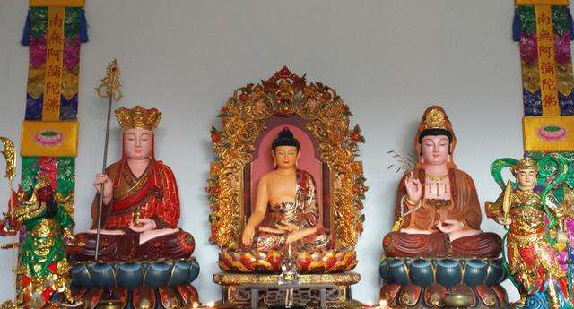 家里供佛像可以送走吗？我家佛像送到寺庙好吗　本文共（705字）