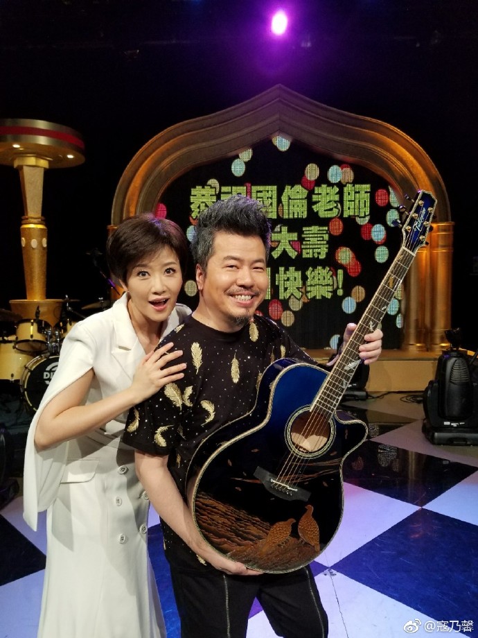 寇乃馨第一任老公是谁,常立欣为什么甩寇乃馨？　本文共（987字）