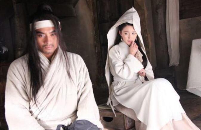 和寡妇交往不吉利是不是真的,寡妇为什么难再婚？　本文共（1043字）