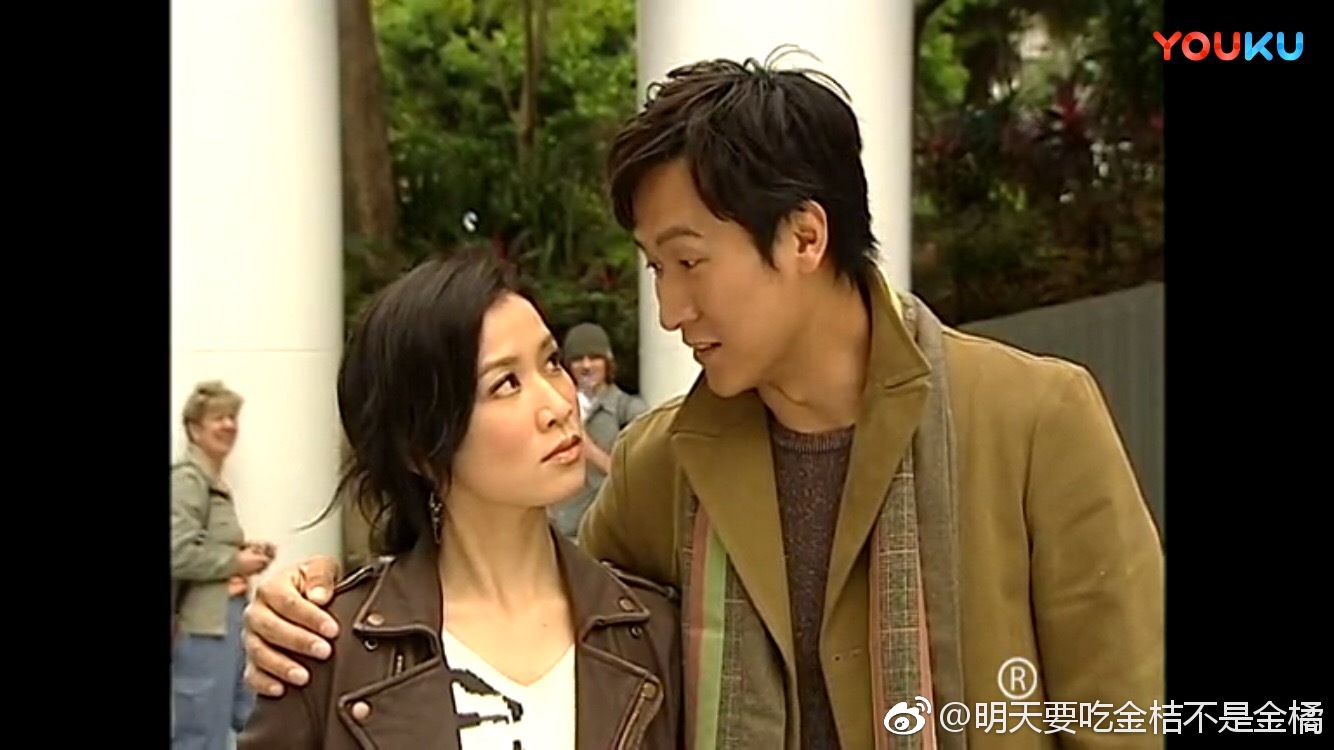 佘诗曼历任男友都有谁？为什么说林峰心里爱的是佘诗曼　本文共（1005字）