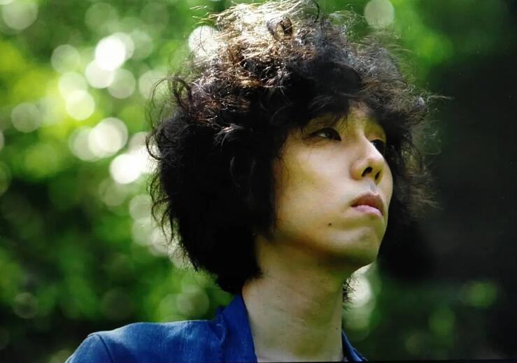 野田洋次郎颜值超帅照片,他是混血吗结婚了没有　本文共（1085字）