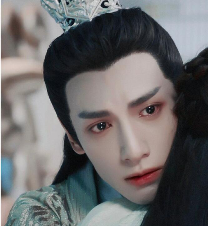 墨燃为什么恨师尊？楚晚宁为什么不救师昧？　本文共（555字）