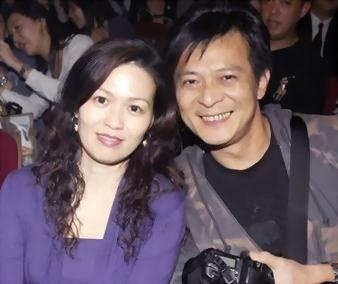 黄日华个人资料介绍 黄日华老婆是谁？　本文共（2330字）