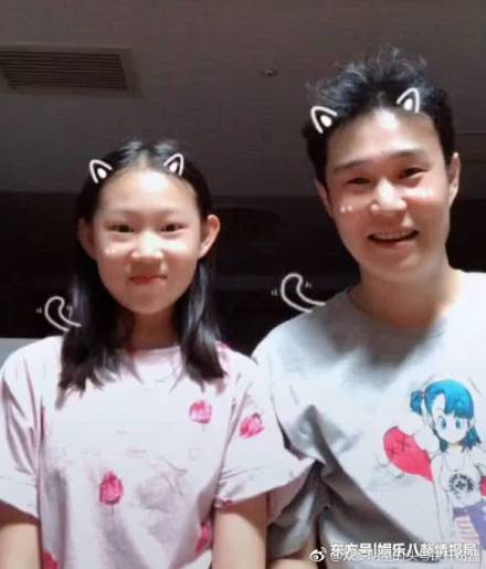 沈佳润女大十八变长大后的照片,沈佳润抖音号多少？　本文共（1037字）