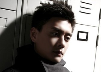 黄宗泽为什么叫bosco？黄宗泽与邵氏签约真相　本文共（1083字）