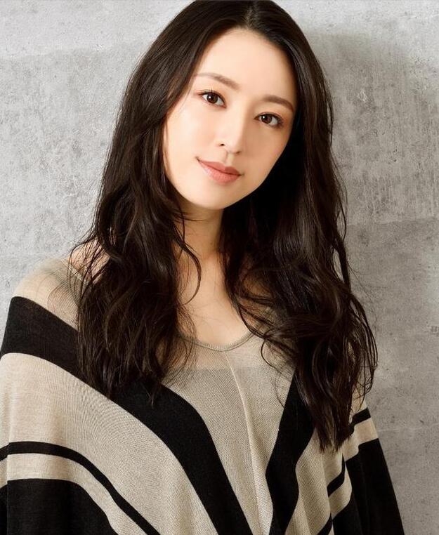 栗山千明下海了吗,她为什么叫肉食女　本文共（1022字）