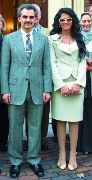 沙特王子的妻子们图片,沙特老国王奢侈生活揭秘　本文共（1448字）
