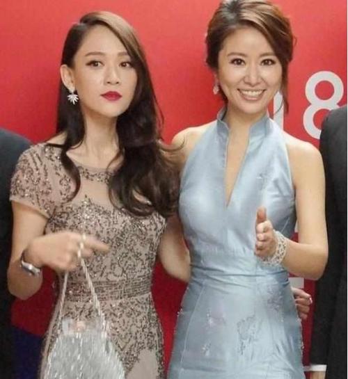 陈乔恩怼网友，吴亦凡圈外女友知乎(吴亦凡和陈乔恩有恋爱)