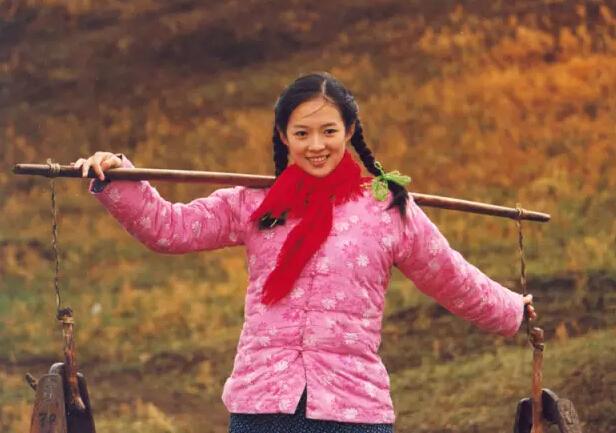 汪峰三个女儿的妈妈照片(汪峰女儿漂亮)