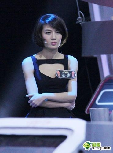 非诚勿扰骆琦结婚照，非诚勿扰许秀(非诚勿扰骆琦闺房真容)