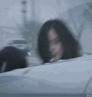 金泰熙年轻时的图片(金泰熙小时候的照片)