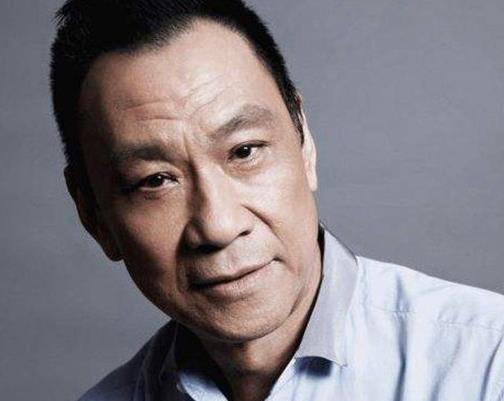 大陆男明星，大陆男演员全部名单(大陆内地演员男明星)