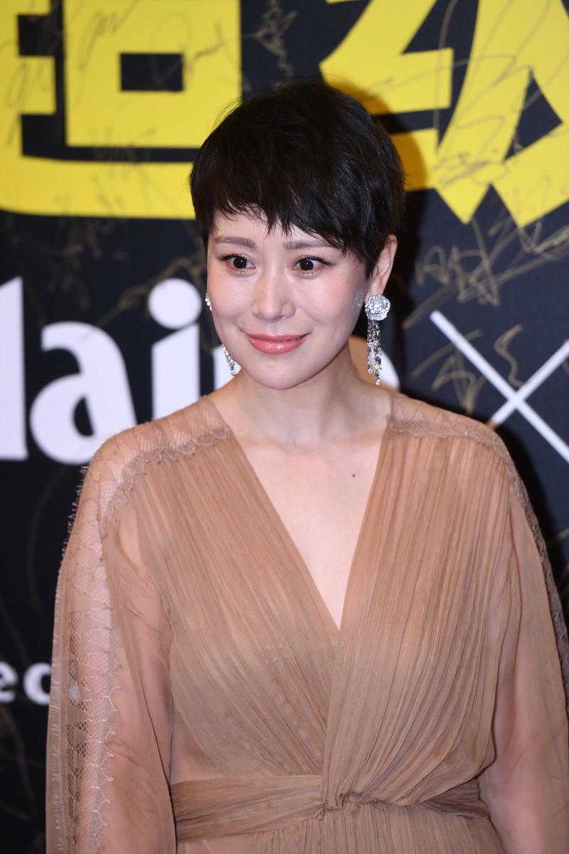 海清回应演员宣言，海清在颁奖典礼(海清 女演员宣言)