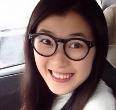 冯小刚女儿兔唇照片(冯小刚女儿为什么得兔唇)