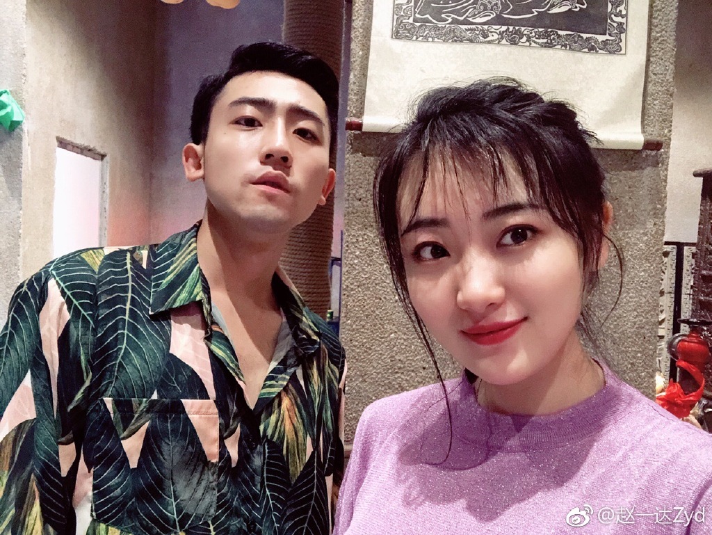 赵一达开的什么车？抖音赵一达家里干什么的