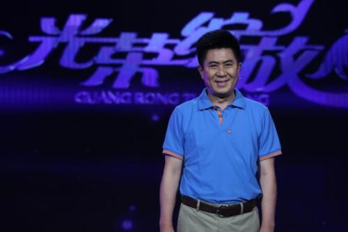 张芝华为什么和郭凯敏离婚(郭凯敏前妻张芝华照片)