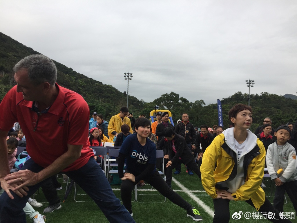 香港艺人杨诗敏为什么叫虾头(杨诗敏虾头身材)