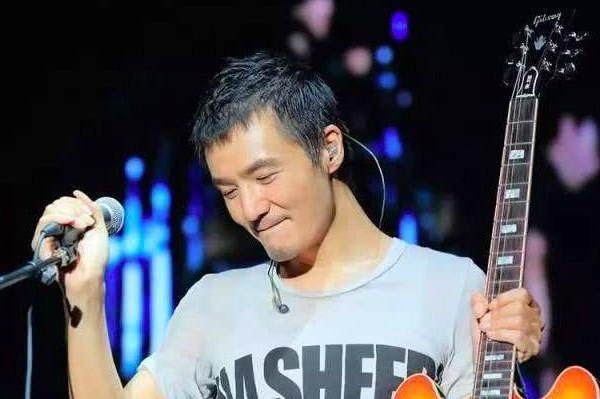 朴树为什么退出歌坛消失十年？朴树缺钱原因(朴树为什么沉寂十年)