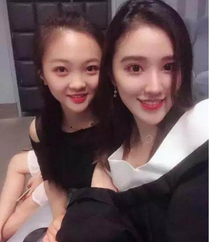 蒋依依林妙可对比照(林妙可蒋依依关晓彤)