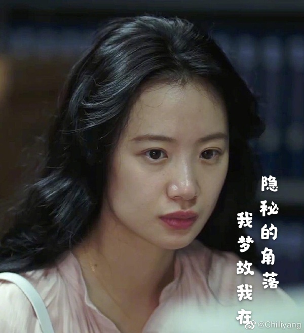 李梦和杨采钰、吴倩莲对比照片(李梦长得像吴倩莲)
