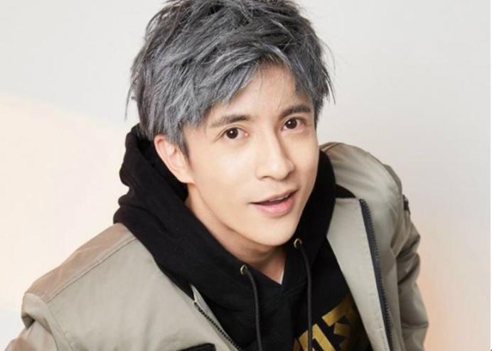 薛之谦说的cdd主持人是谁？薛之谦暗讽李