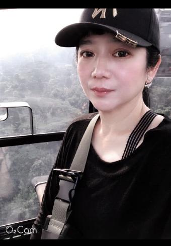 曾哲贞和张庭谁漂亮(张庭年轻时漂亮吗)