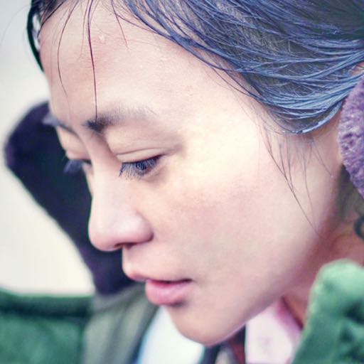 郝蕾没割双眼皮之前是什么样子的