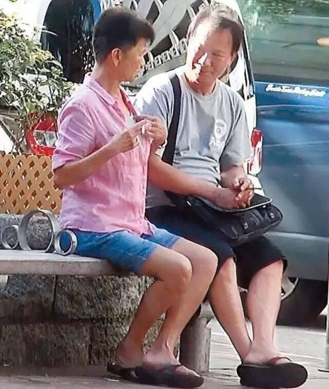 李修贤为什么生活落魄了(李修贤年轻的时候)