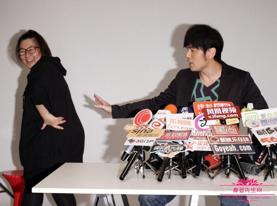 周杰伦助理李凤妮工资待遇多少
