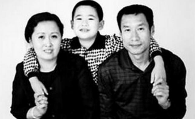 刘佩琦的妻子孟天骄照片(刘佩琦父亲)