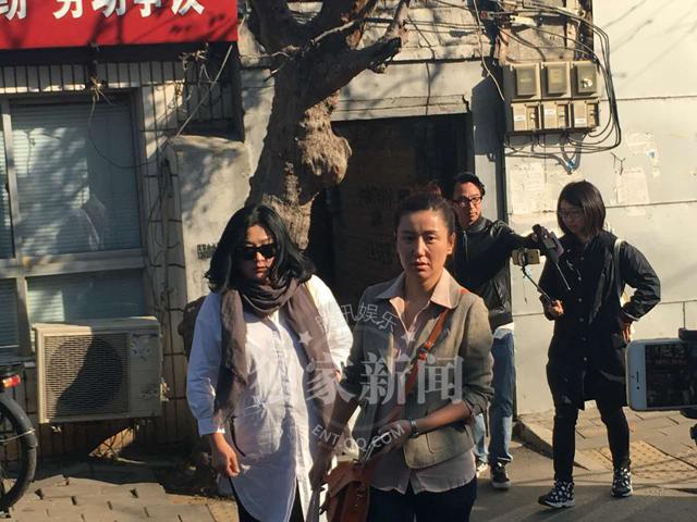 张铁林有几个孩子老婆？张铁林两起诉讼非婚(张铁林的妻子叫什么)