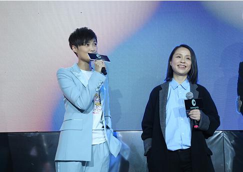 八一八李宇春和龙丹妮是什么关系
