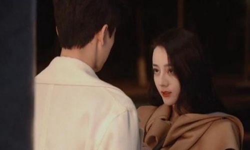 男星杨洋女朋友是谁(杨洋有女朋友吗?是谁?)